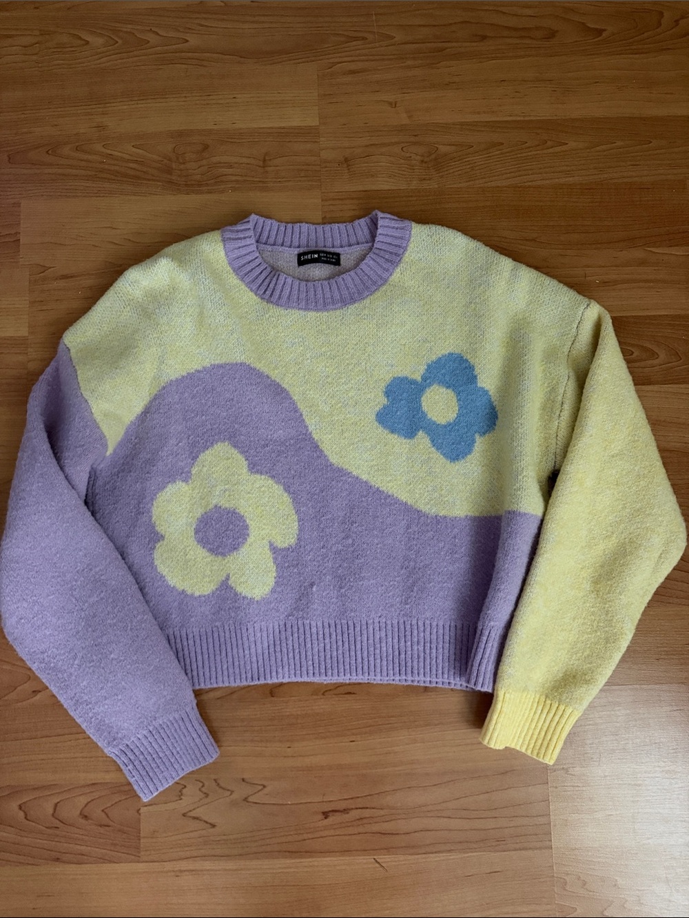 SHEIN Lavender, Yellow & Blue Floral Crewneck Sweater